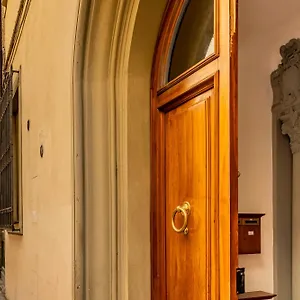 https://santa-croce-exclusive.it-tuscanyhotel.com