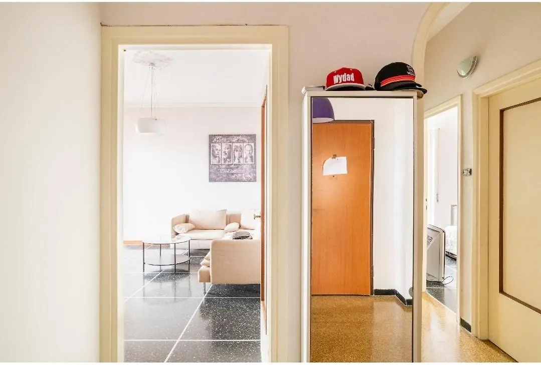 Serenity House Genoa 0*,